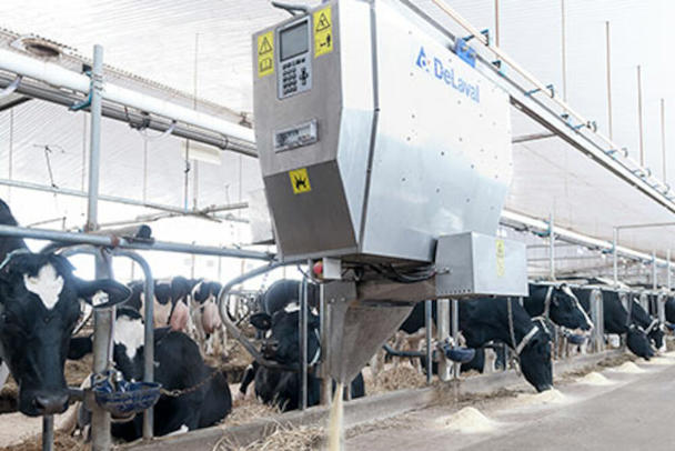 Le Wagon d'alimentation DeLaval FW200