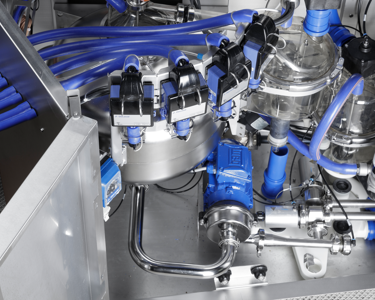 新型搾乳ロボットDeLaval VMS™ V300 を発表（スウェーデン） - DeLaval