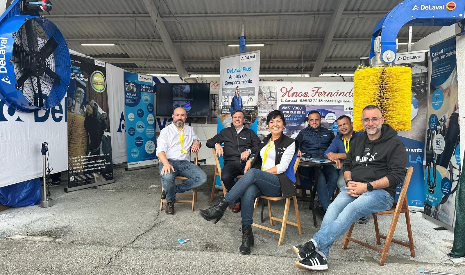 Stand DeLaval en feria muestras tineo